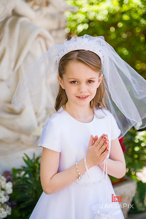 Emma_Communion-133