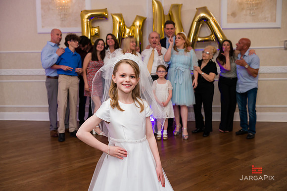 Emma_Communion-207
