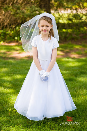 Emma_Communion-156