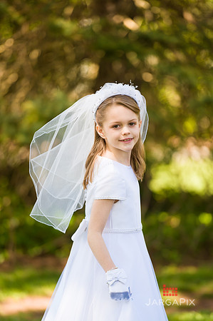 Emma_Communion-151