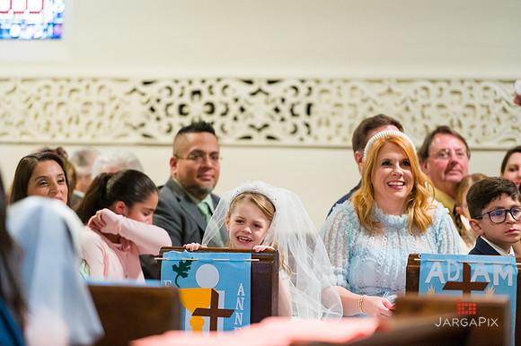 Emma_Communion-036
