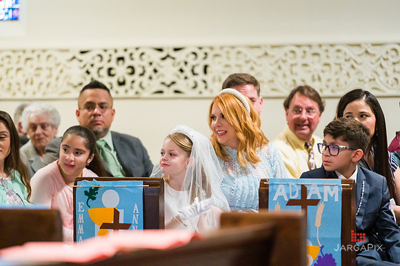 Emma_Communion-025