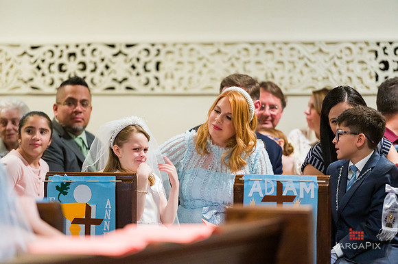Emma_Communion-042