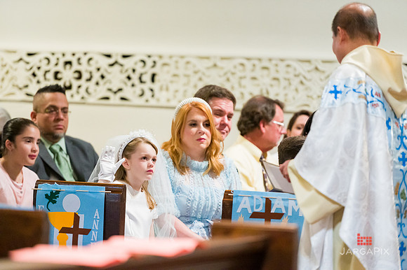 Emma_Communion-027