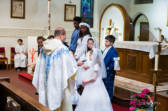 Emma_Communion-094
