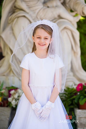 Emma_Communion-142