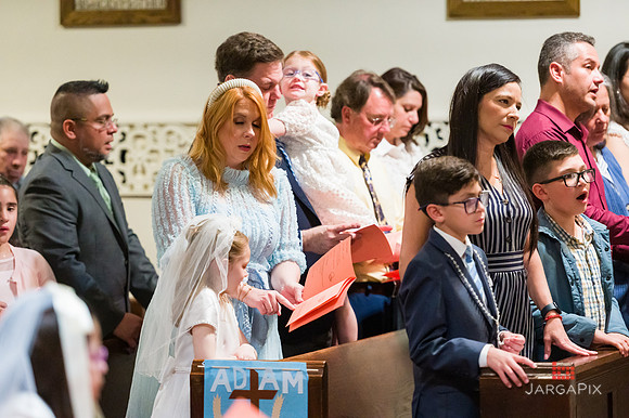 Emma_Communion-048