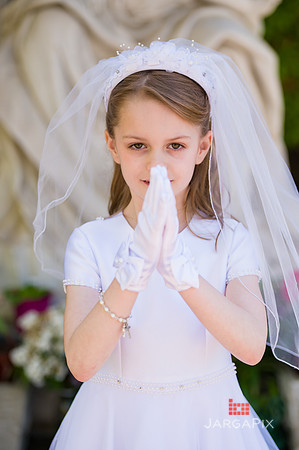 Emma_Communion-145