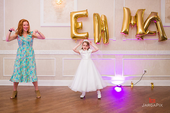 Emma_Communion-334