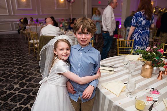 Emma_Communion-250