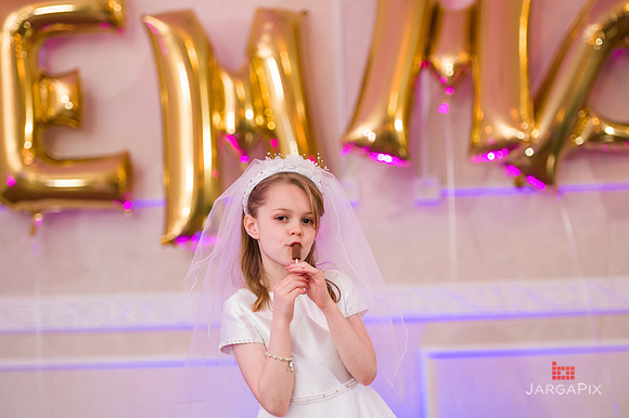 Emma_Communion-312