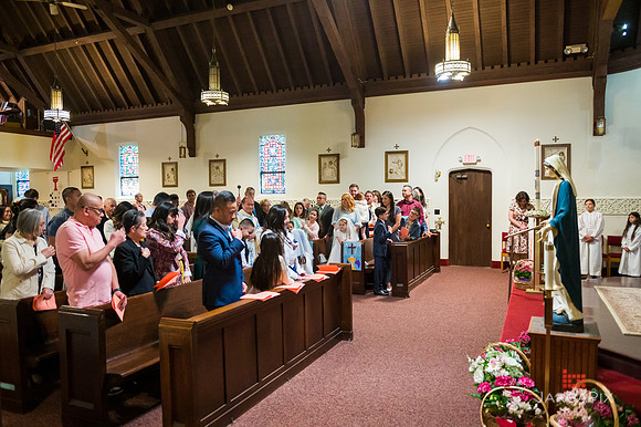 Emma_Communion-054