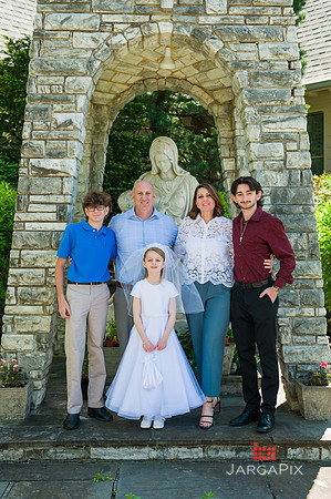 Emma_Communion-111