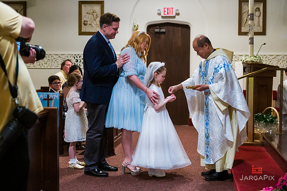 Emma_Communion-085