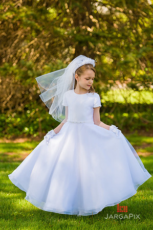 Emma_Communion-153