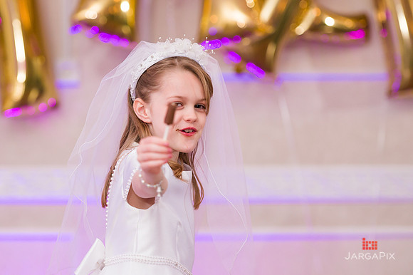 Emma_Communion-319
