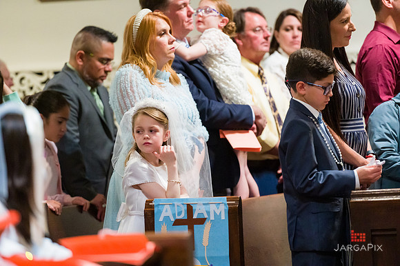 Emma_Communion-060