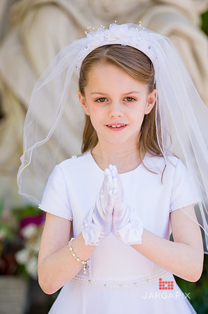 Emma_Communion-146