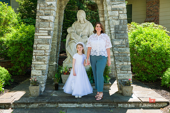 Emma_Communion-115