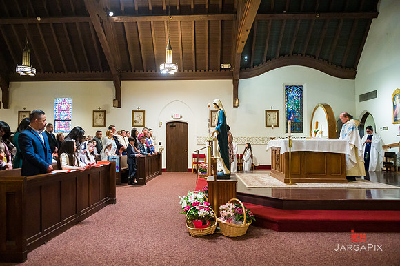 Emma_Communion-058