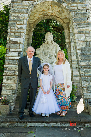 Emma_Communion-107