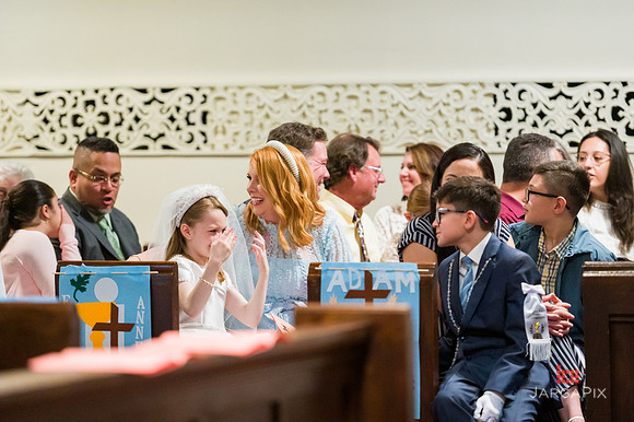 Emma_Communion-041