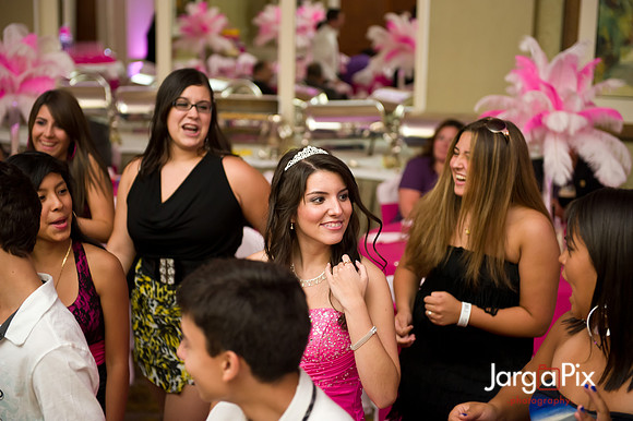 Il Villagio Sweet 16