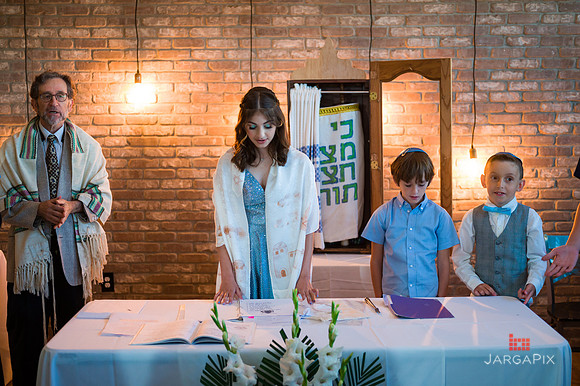 Maya_Batmitzvah_Preview-007