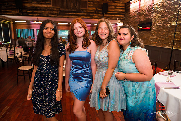 Maya_Batmitzvah_Preview-054