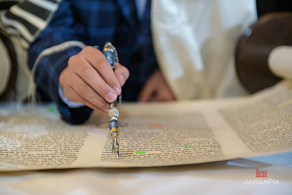 Noah_Anzalone_Barmitzvah_Preview-40