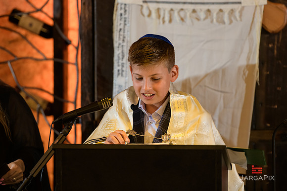 Noah_Anzalone_Barmitzvah_Preview-26
