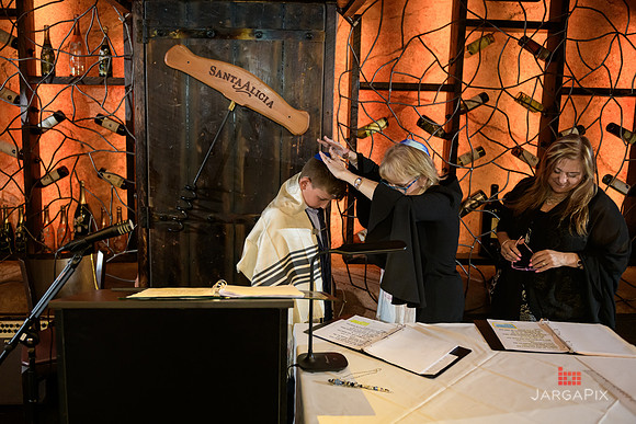 Noah_Anzalone_Barmitzvah_Preview-51