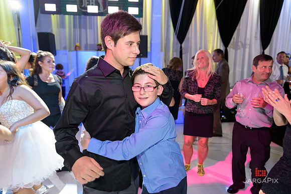 Jason_Hines_Mitzvah_Slideshow-196