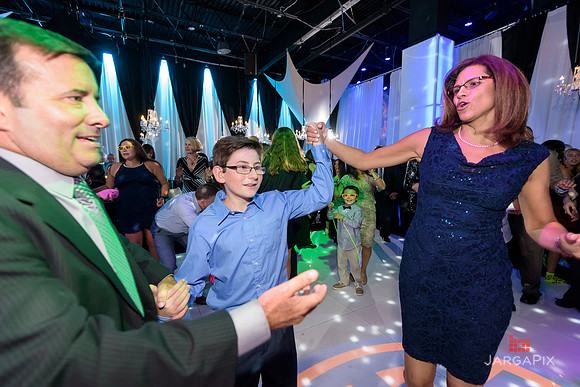 Jason_Hines_Mitzvah_Slideshow-172