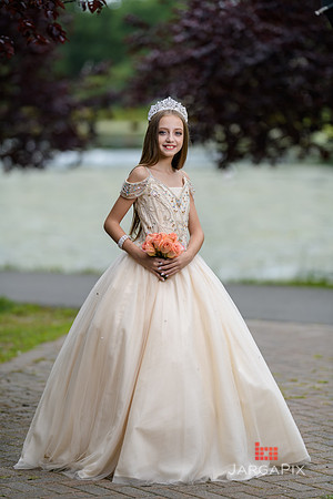 Naomi_Batmitzvah_Portrait_Session-022