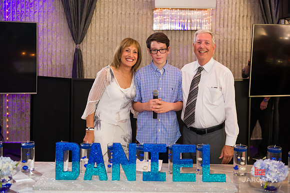 Daniel_P_Barmitzvah_Preview-11