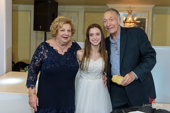 Lauren_Rich_Batmitzvah_Preview-65