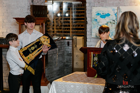 Jonah_Anzalone_Barmitzvah-171
