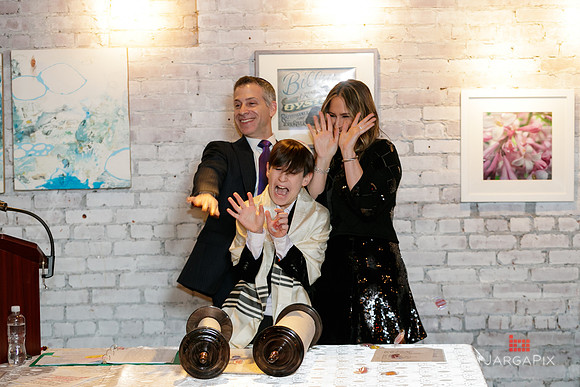 Jonah_Anzalone_Barmitzvah-215