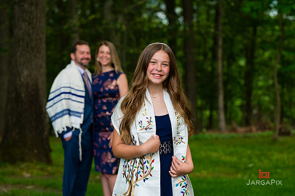Tessa_F_Batmitzvah_Preview-010