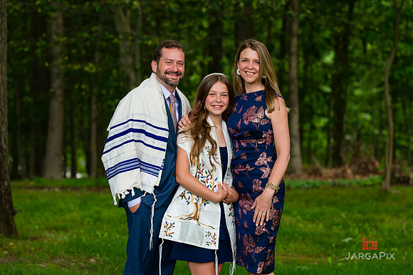 Tessa_F_Batmitzvah_Preview-009
