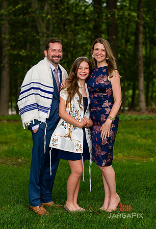 Tessa_F_Batmitzvah_Preview-008