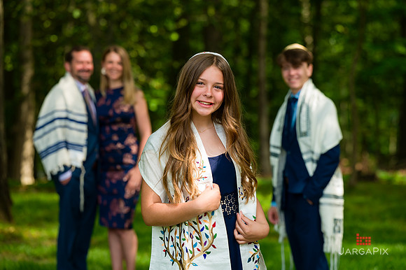 Tessa_F_Batmitzvah_Preview-011