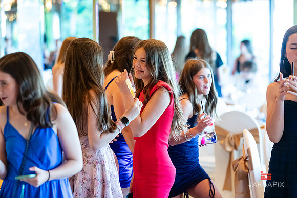 Tessa_F_Batmitzvah_Preview-062
