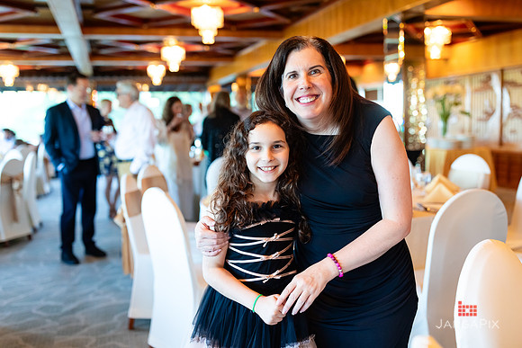 Tessa_F_Batmitzvah_Preview-068