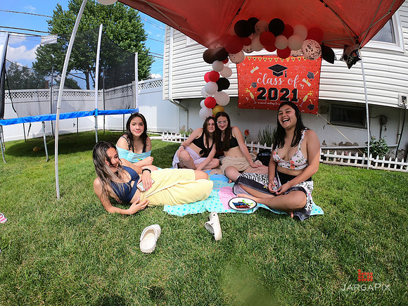 8th_Grade_Graduation_Naomi_BBQ_2021-031