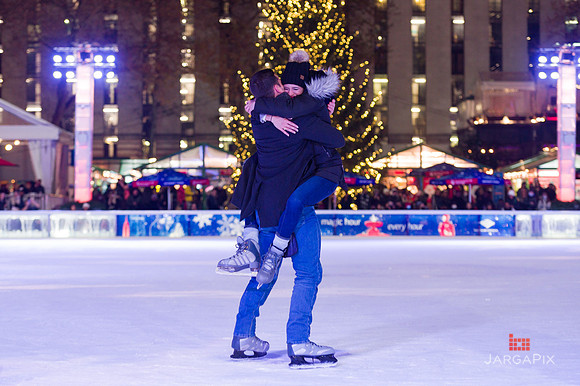 Sean_Adrienne_Proposal_Bryant_Park-02
