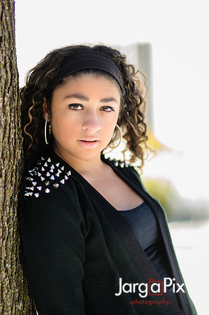 Bianca Parisi Sweet 16 Portrait Preview