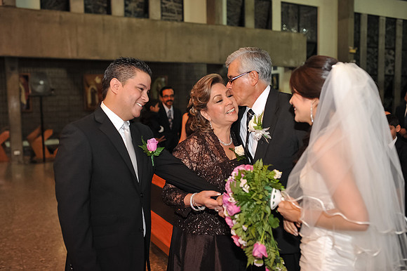 San Salvador Wedding Alejandro + Regina