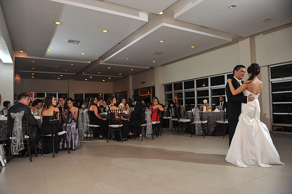 San Salvador Wedding Alejandro + Regina